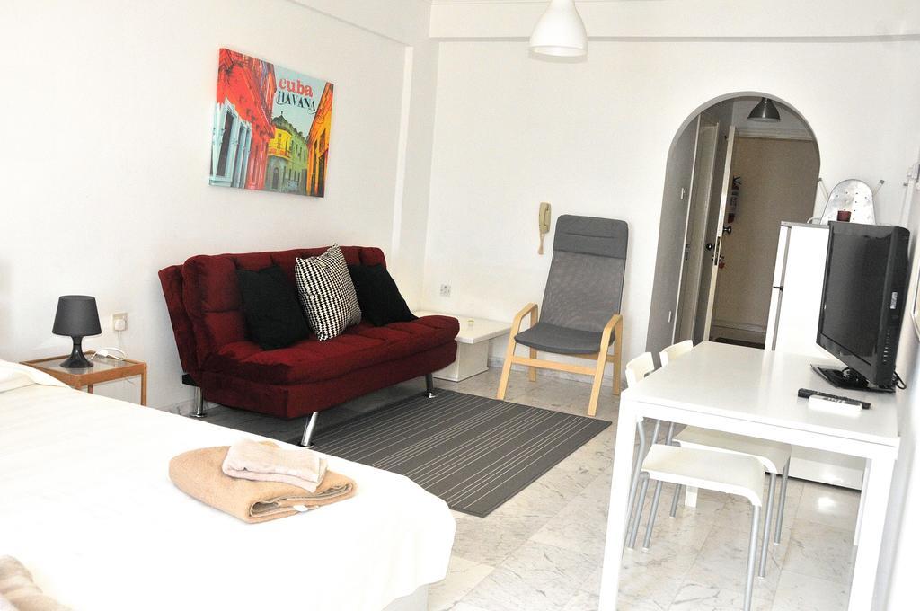 Stadem Studios Larnaca Oda fotoğraf