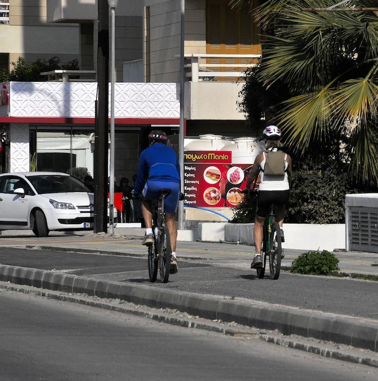 Stadem Studios Larnaca Oda fotoğraf