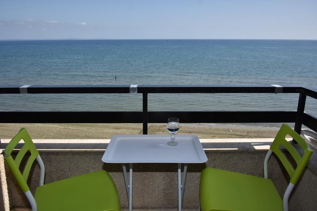 Stadem Studios Larnaca Dış mekan fotoğraf
